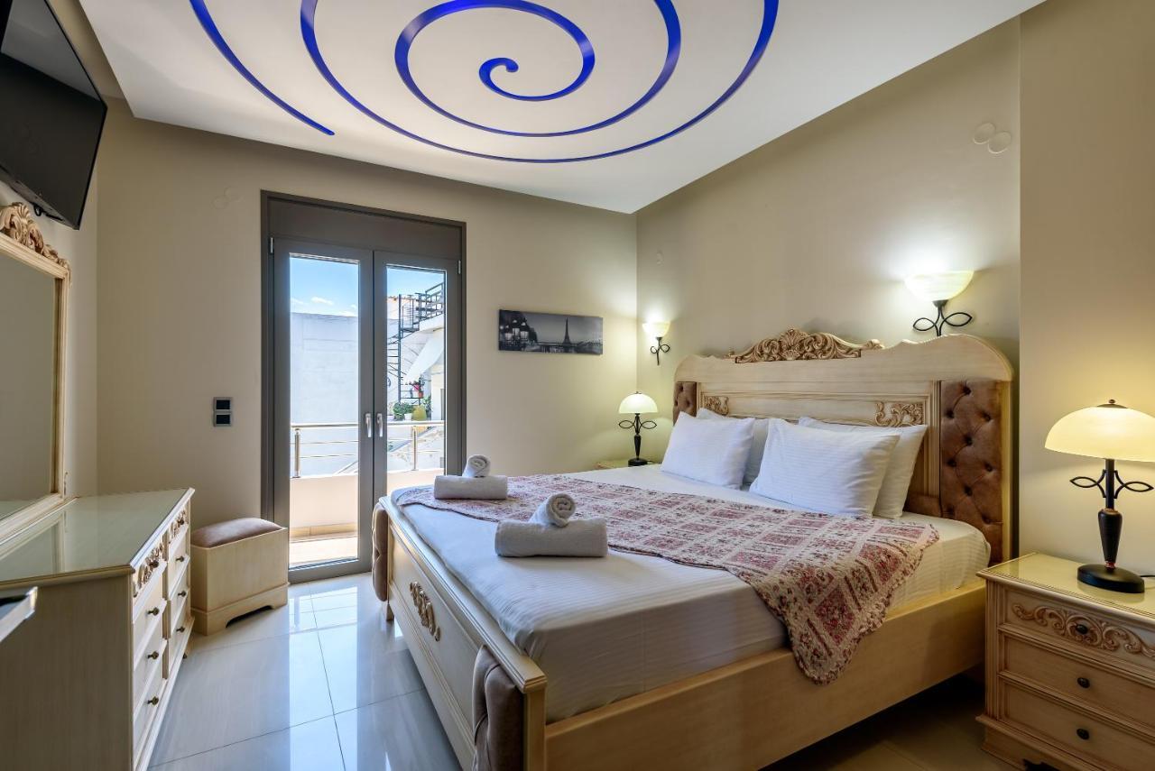 Luxury Villa In City Center With Rooftop Swimming Pool Ханья Экстерьер фото
