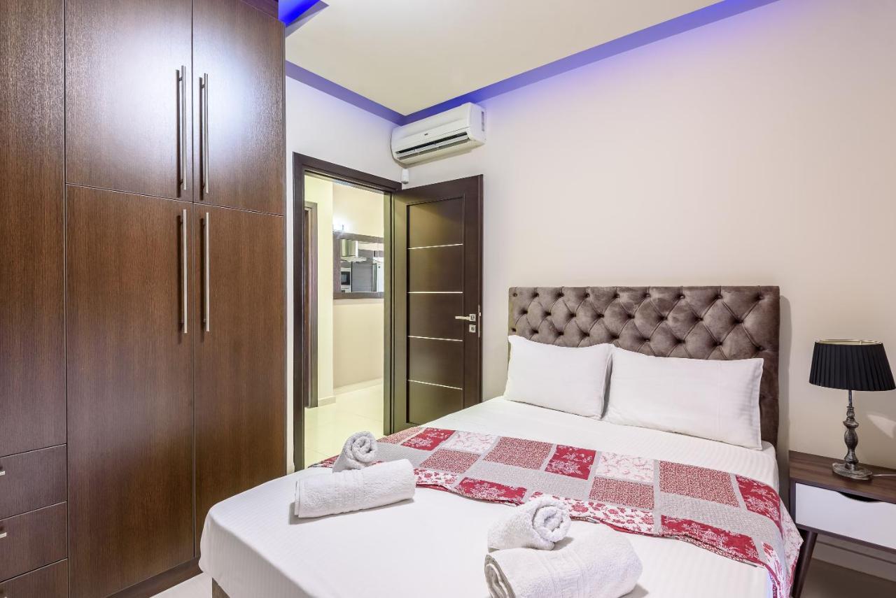 Luxury Villa In City Center With Rooftop Swimming Pool Ханья Экстерьер фото
