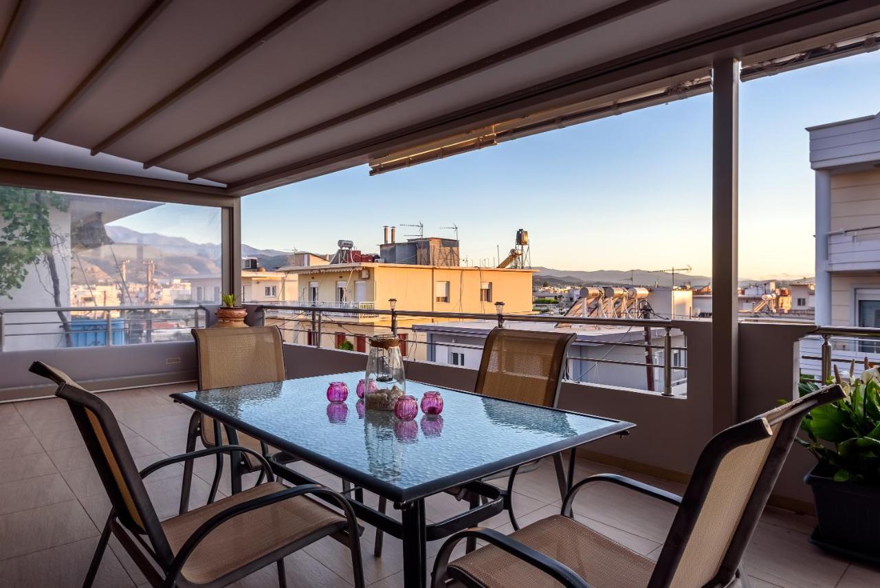 Luxury Villa In City Center With Rooftop Swimming Pool Ханья Экстерьер фото